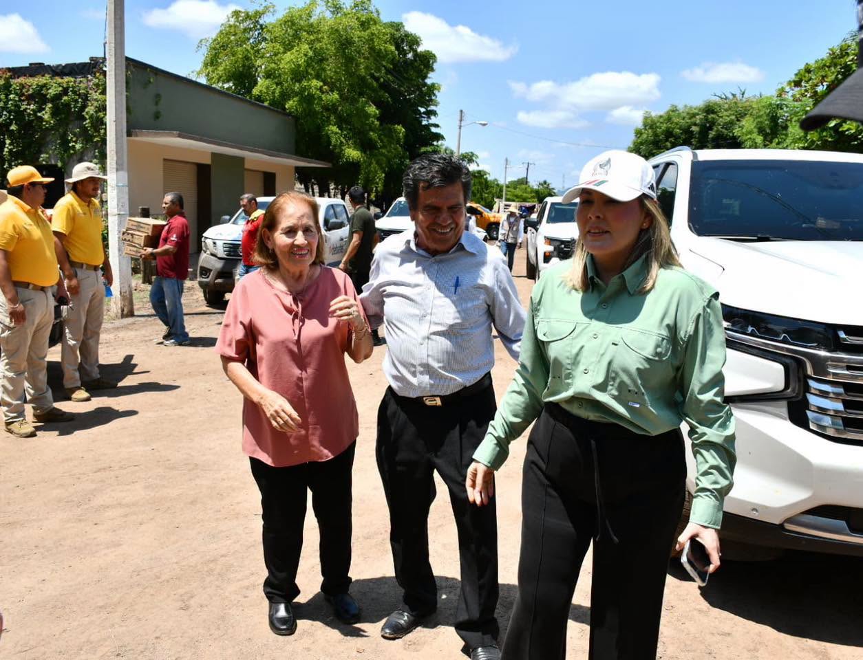 Gobernadora Yeraldine Bonilla lleva apoyos a las comunidades afectadas por las lluvias en Mocorito