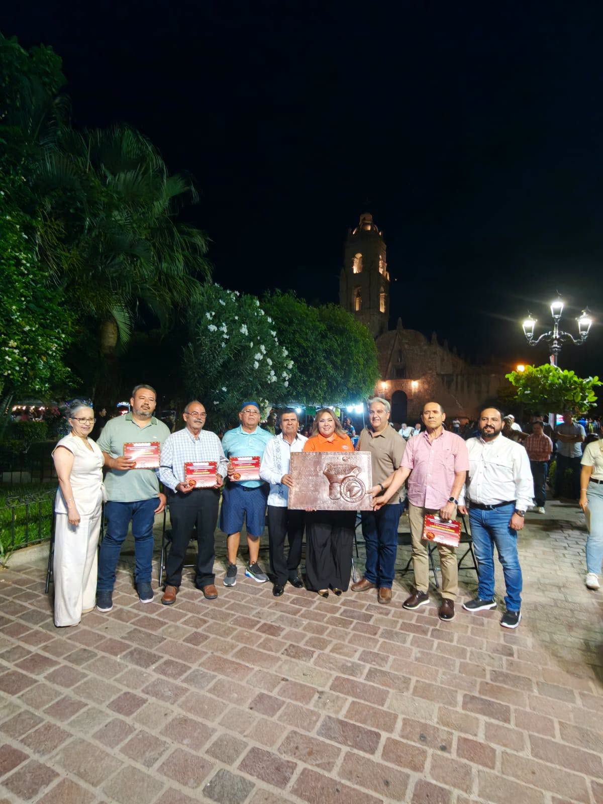 Presentan placa distintiva de la Indicación Geográfica Protegida del Chilorio de Mocorito y reconocen a productores tradicionales
