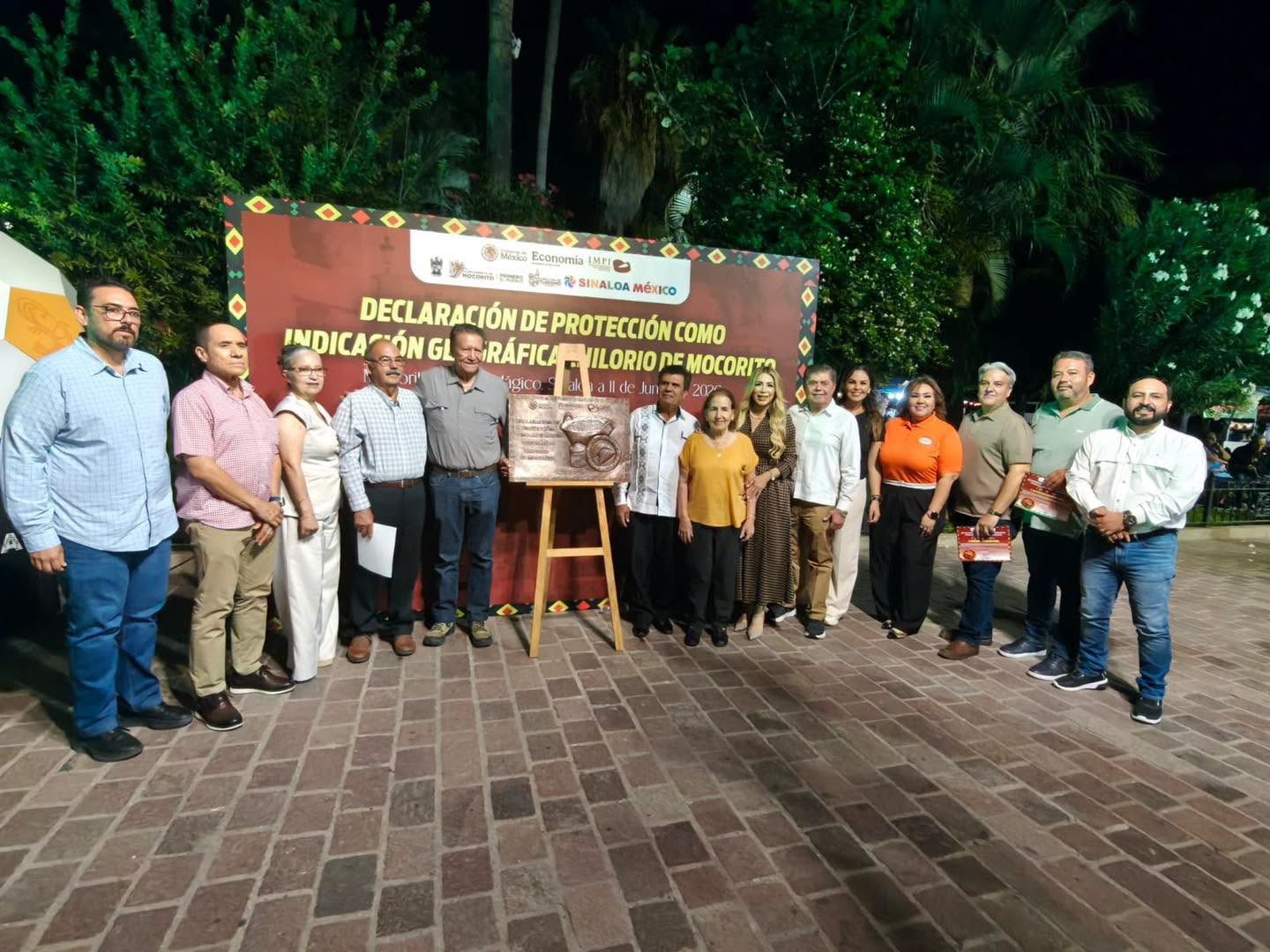 Presentan placa distintiva de la Indicación Geográfica Protegida del Chilorio de Mocorito y reconocen a productores tradicionales