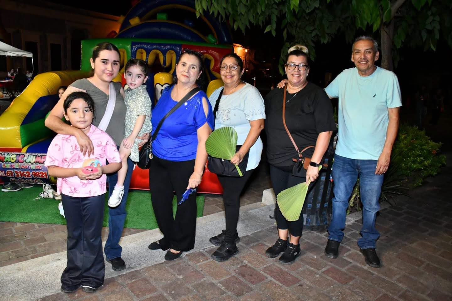 Como cada Viernes de Plaza, la alegría se hizo presente en el corazón de nuestro Pueblo Mágico.