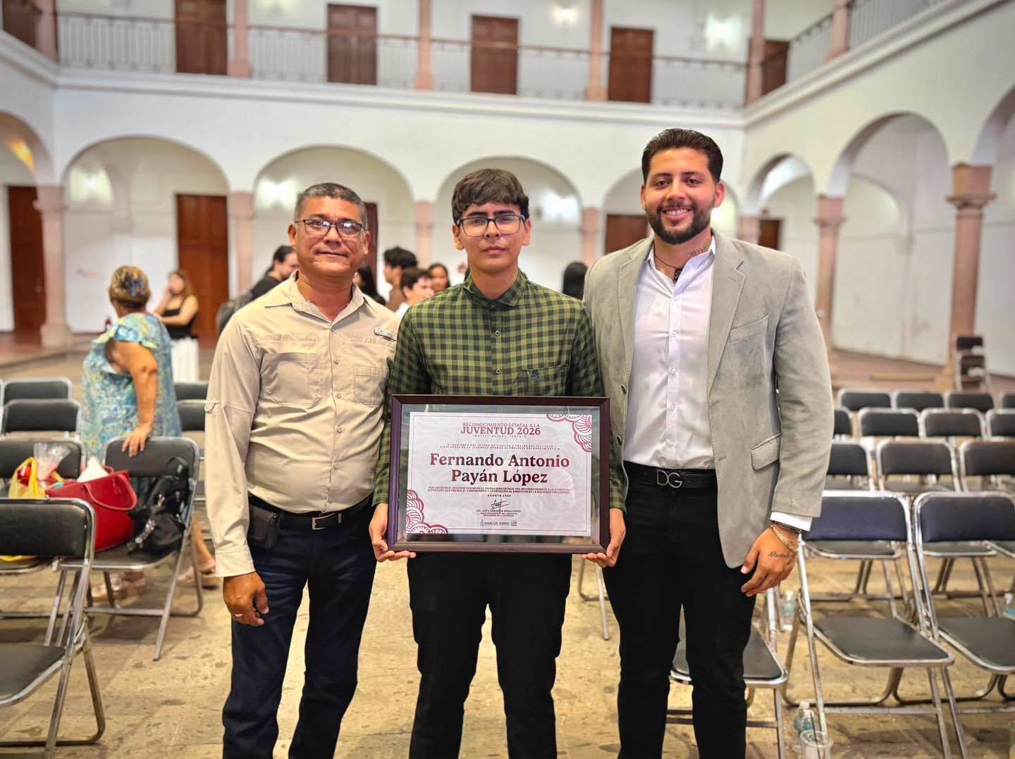 Mocorito brilla al obtener premio estatal Rafael Buelna Tenorio