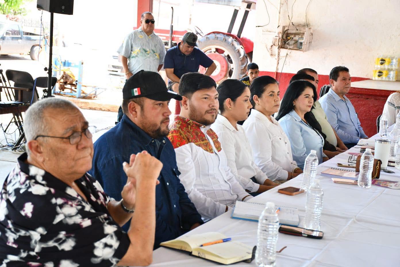 Cabildo Abierto acerca al Gobierno Municipal con las comunidades de la sindicatura de San Benito