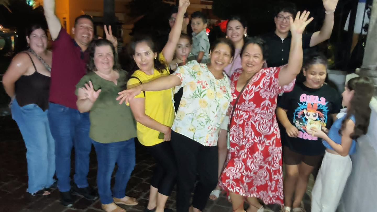 El Pueblo Mágico de Mocorito se lució de nuevo con gran éxito con una edición más de Viernes de Plaza