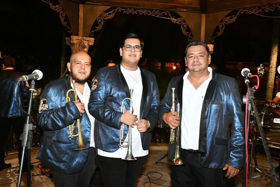 🎉✨ ¡Todo un éxito el Viernes de Plaza en Mocorito! ✨🎉